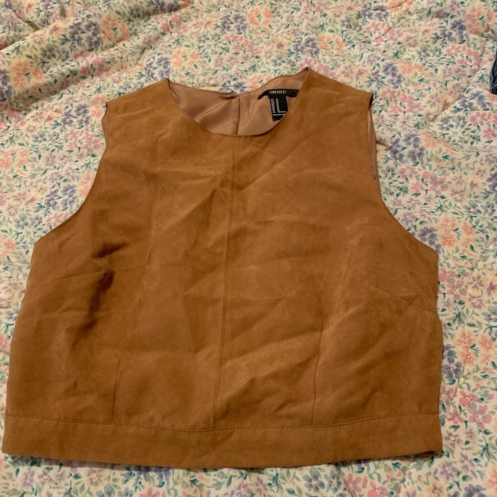 crop top